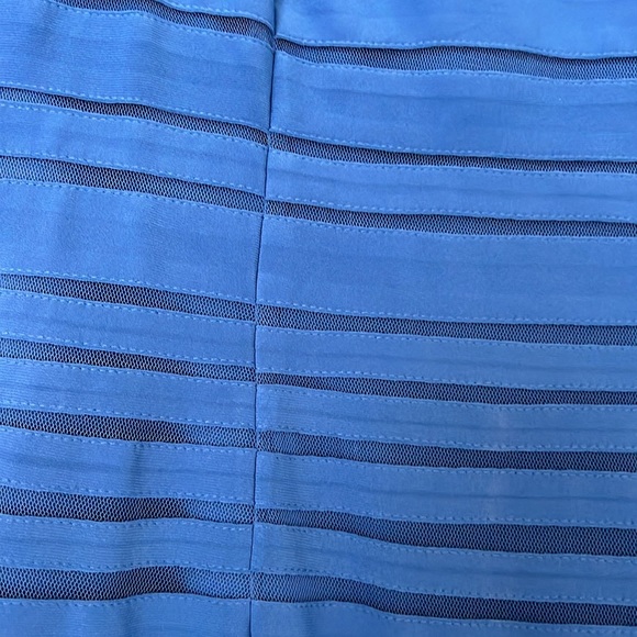 Excellent condition - Picture 2 of 3